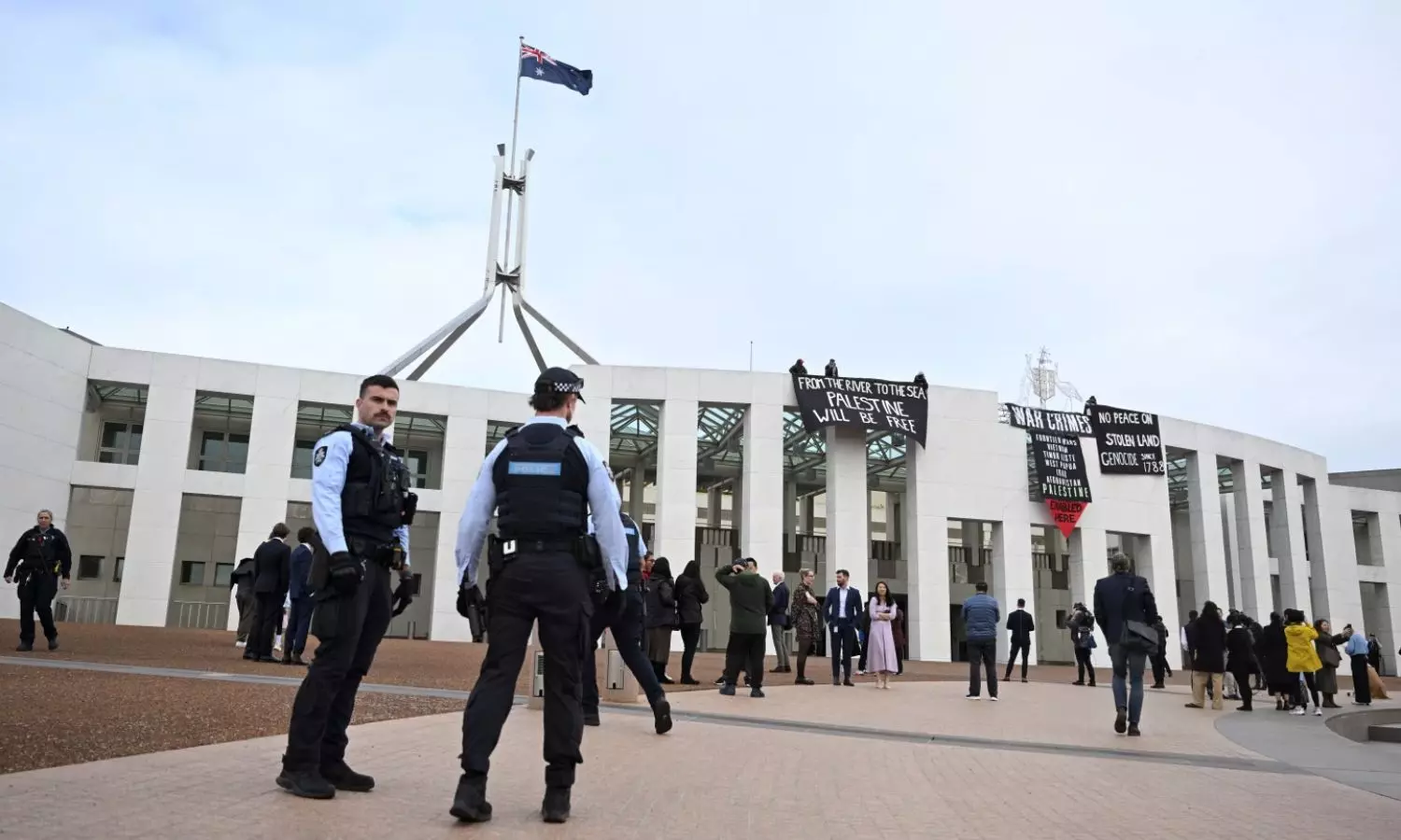 Pro-Palestinian protesters breach security at Australias Parliament House to unfurl banners