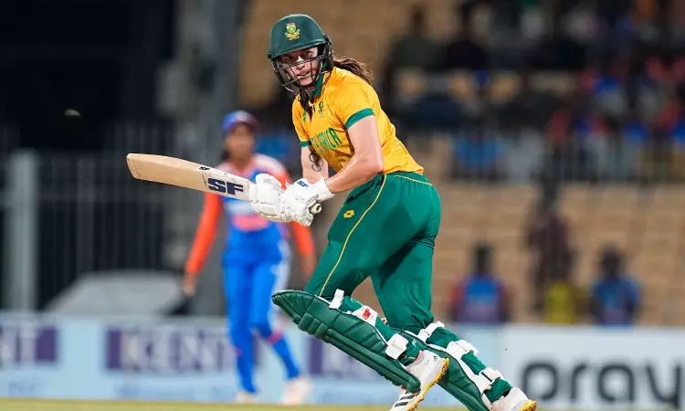 Brits, Bosch help South Africa post 177-6 against India in 2nd T20I Brits, Bosch help South Africa post 177-6 against India in 2nd T20I