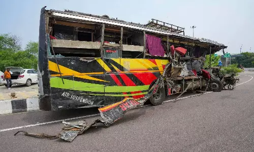 18 killed, 19 injured as bus hits milk tanker in UPs Unnao