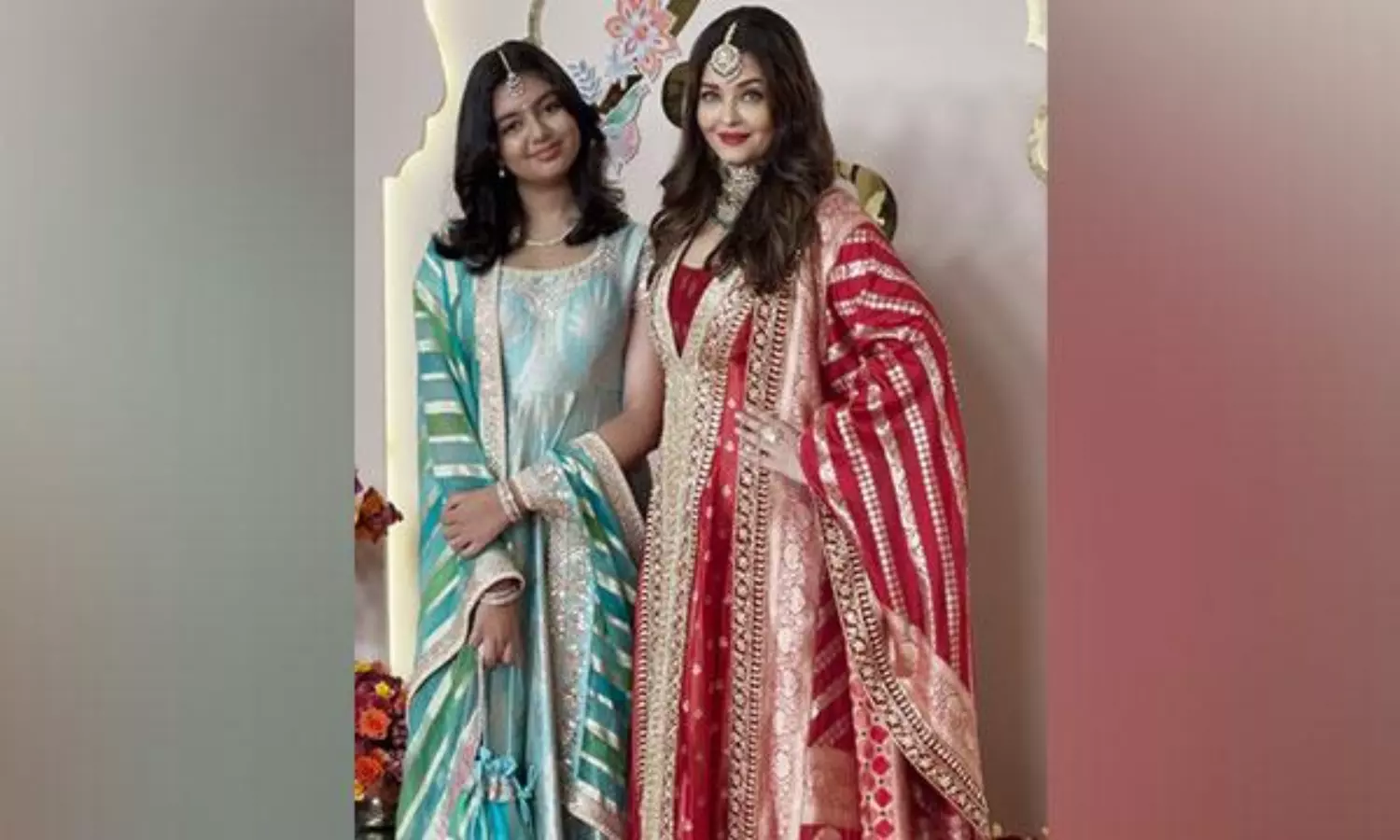 Aishwarya twins with daughter Aaradhya in matching traditional suits