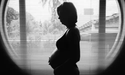 Study shows birth outcome of freezing eggs as effective as regular IVF