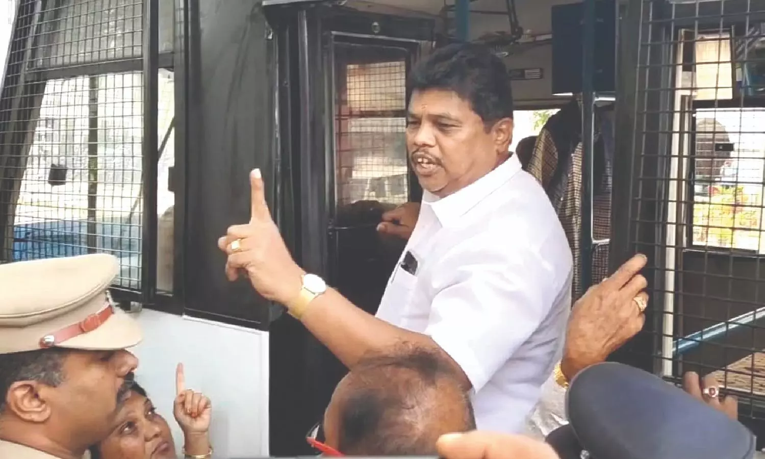 MLM firm MD Sakthi Anandan’s bail plea rejected MLM firm MD Sakthi Anandan’s bail plea rejected