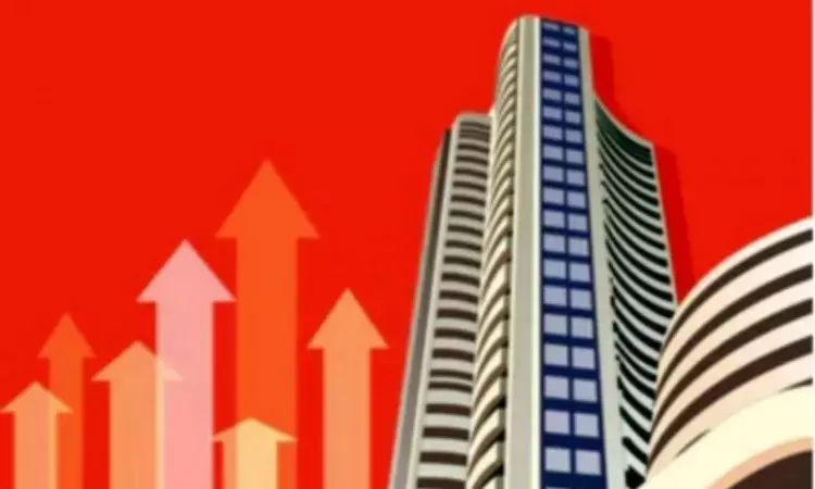 Sensex, Nifty decline after hitting fresh record high levels in opening trade Sensex, Nifty decline after hitting fresh record high levels in opening trade