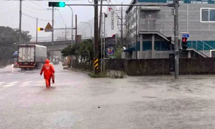 Torrential rain alerts issued in S. Korea Torrential rain alerts issued in S. Korea