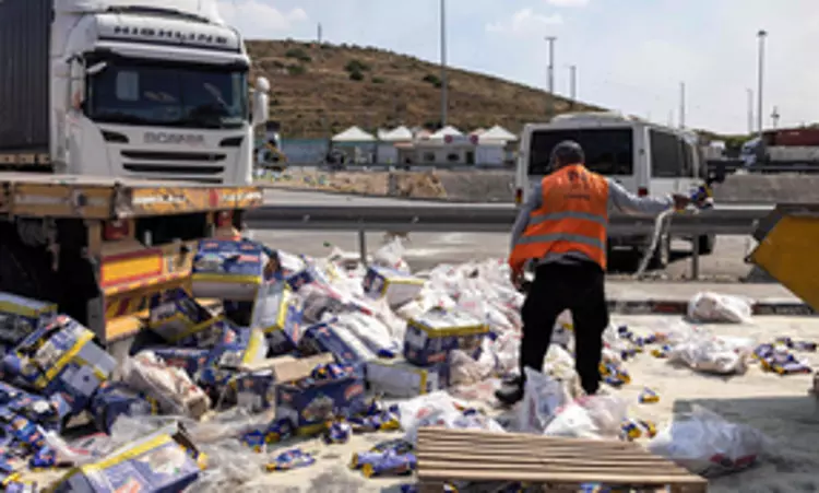 14 Palestinians killed in Israeli attacks in Khan Younis: Health authorities