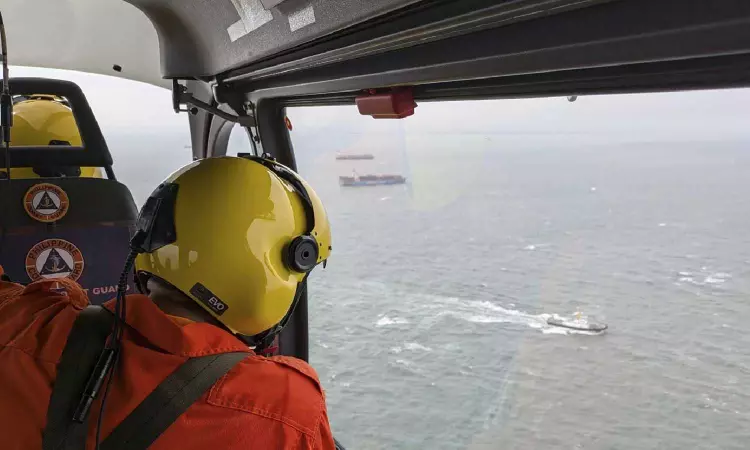 Philippine oil tanker sinks in Manila Bay, raising concerns about a possible major spill Philippine oil tanker sinks in Manila Bay, raising concerns about a possible major spill