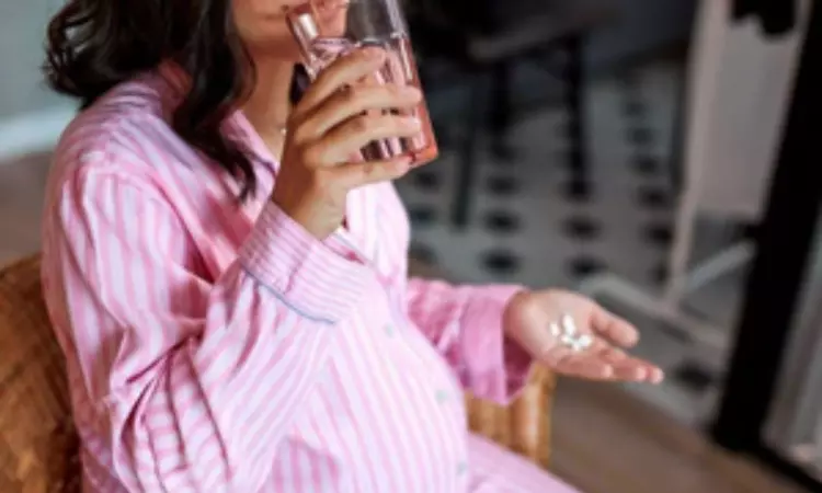 Woman with rare autoimmune disorder successfully treated during pregnancy