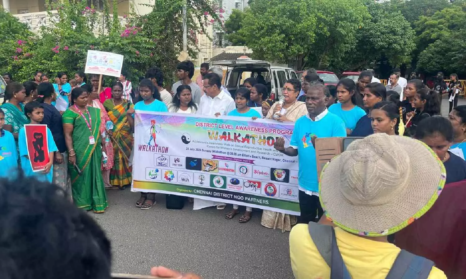 Young girls in Chennai walk to create awareness on sexual and reproductive health rights