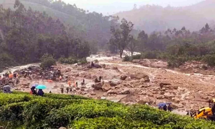 Kerala landslides: 93 people dead, 128 injured, says Kerala CM