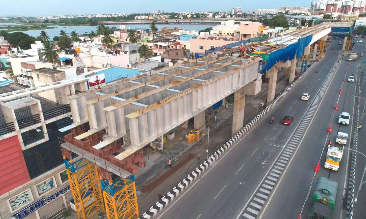 CMRL corridor 4: Steel portal beams erected in Porur, Poonamallee CMRL corridor 4: Steel portal beams erected in Porur, Poonamallee