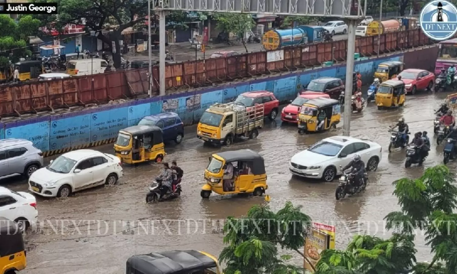 Widespread rain likely in 17 districts of TN for next 3 hours: Met Dept Widespread rain likely in 17 districts of TN for next 3 hours: Met Dept