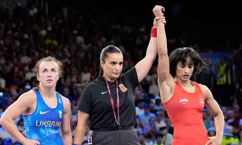 Star grappler Vinesh enters maiden Olympic semi-final