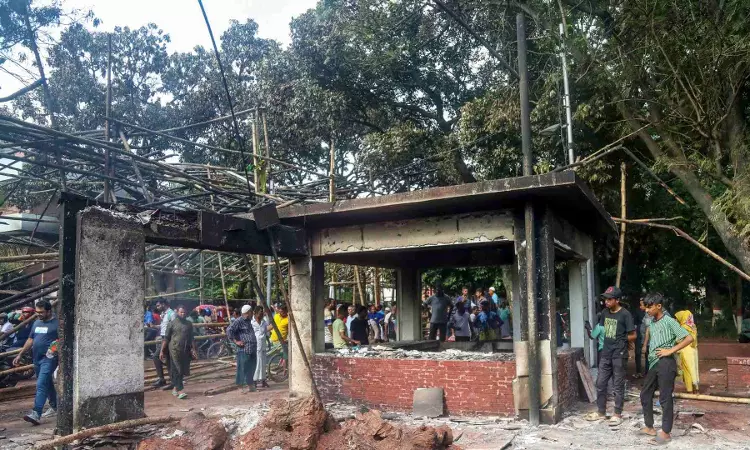 Mohammad Yunus appeals for calm as authorities scramble to bring law and order under control Mohammad Yunus appeals for calm as authorities scramble to bring law and order under control