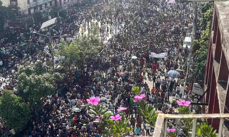 Not anger or revenge but love and peace will rebuild Bangladesh, says Khaleda Zia Not anger or revenge but love and peace will rebuild Bangladesh, says Khaleda Zia