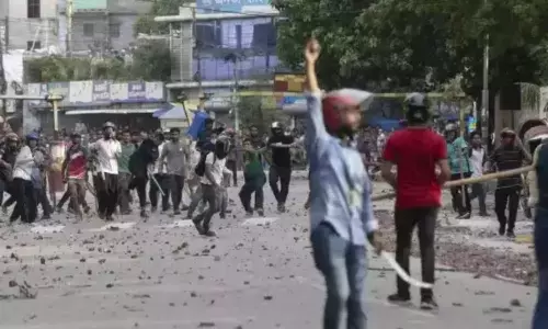 Bangladesh interim govt warns media shutdown for misleading news Bangladesh interim govt warns media shutdown for misleading news