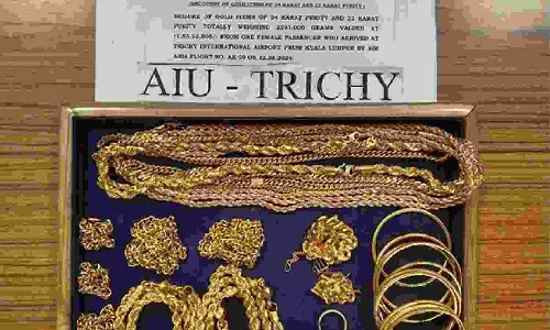 2,291 grams of gold seized at Tiruchy Airport, woman passenger held