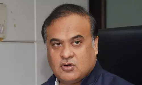 Himanta meets West Bengal governor, lauds him for defending Constitution