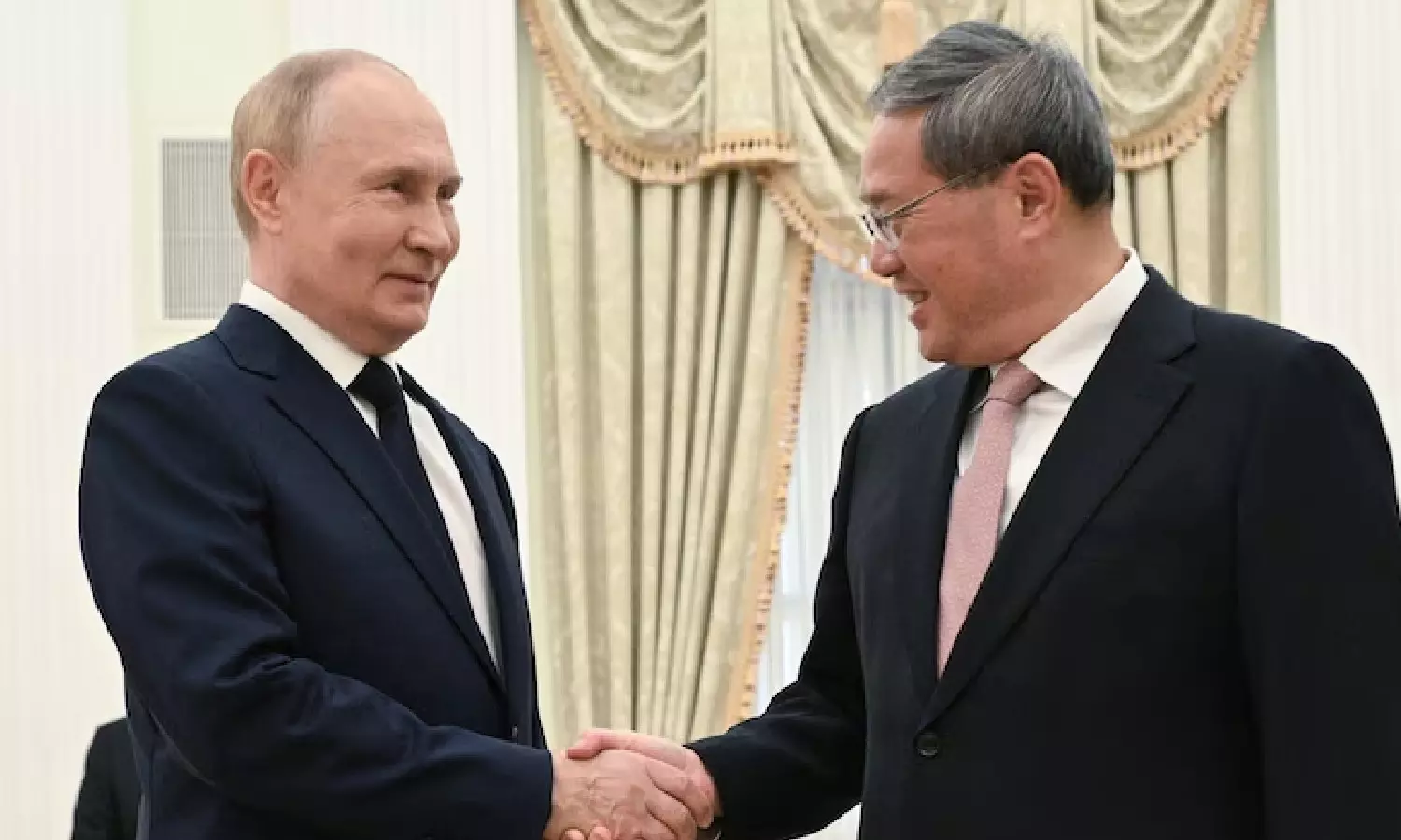 Putin meets Chinas Premier Li as Moscow and Beijing deepen their relations