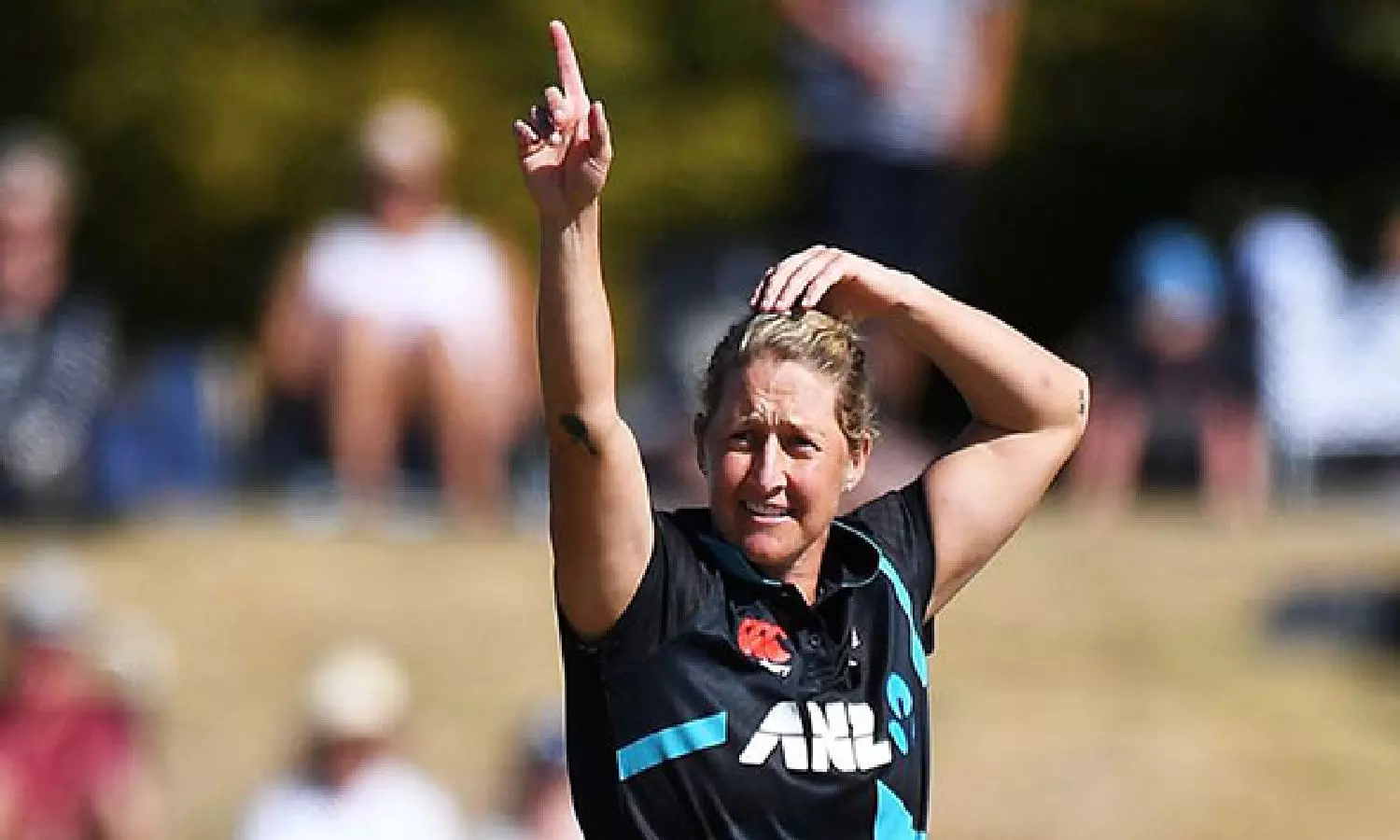 Sophie Devine set to step down from New Zealands T20I captaincy after World Cup Sophie Devine set to step down from New Zealands T20I captaincy after World Cup