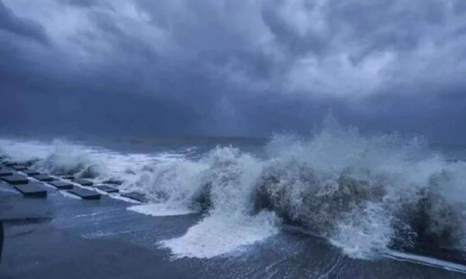 Depression in Bay of Bengal likely to cross between Vishakhapatnam & Gopalpur: IMD