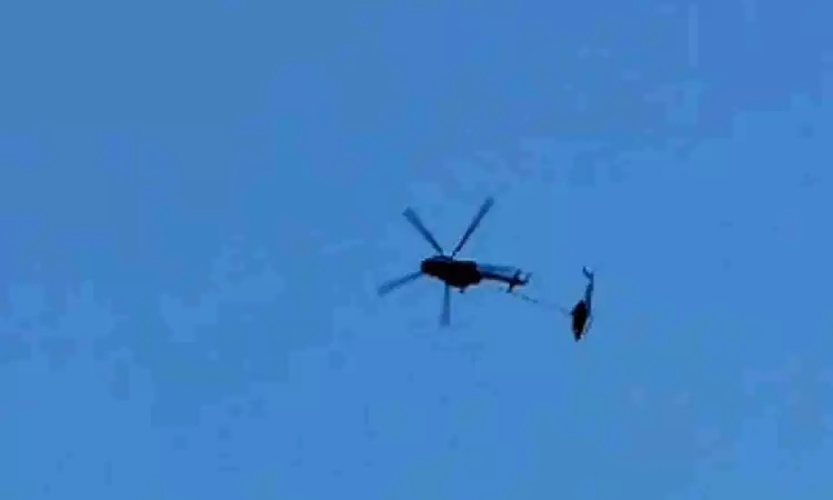 Helicopter being airlifted crashes near Kedarnath Helicopter being airlifted crashes near Kedarnath