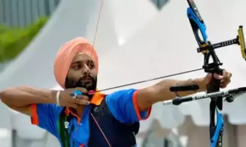 Harvinder advances to pre-quarters in quest for second Paralympics medal