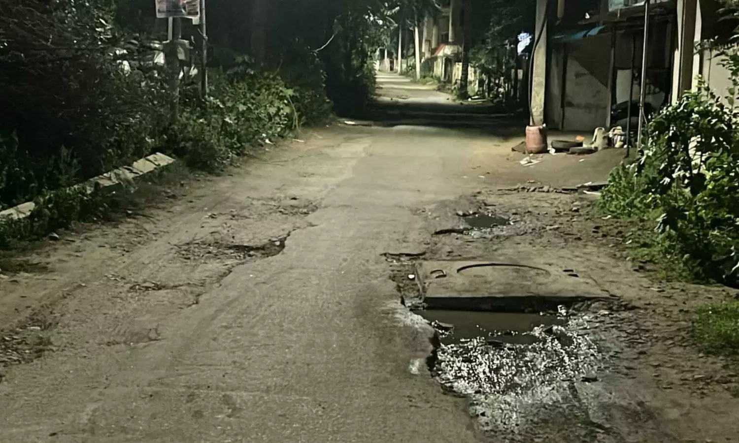 Elderly rider dies as scooter hits protruding manhole cover in Madipakkam