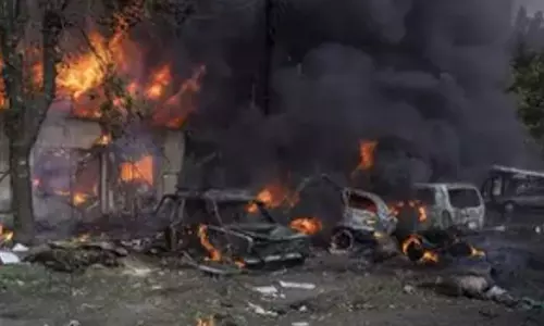 5 killed in Russian attack in Ukraines Donetsk