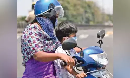 Only 1 in 4 kids riding pillion in Chennai wear helmets, finds CAG survey