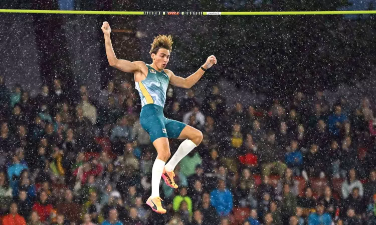 Duplantis sets pole vault meet record in Diamond League Final Duplantis sets pole vault meet record in Diamond League Final