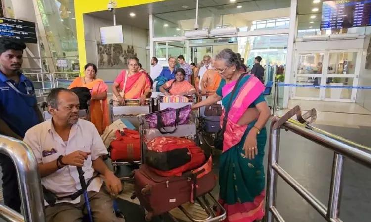 Rescued from Uttarakhand landslides, TN pilgrims return to Chennai Rescued from Uttarakhand landslides, TN pilgrims return to Chennai
