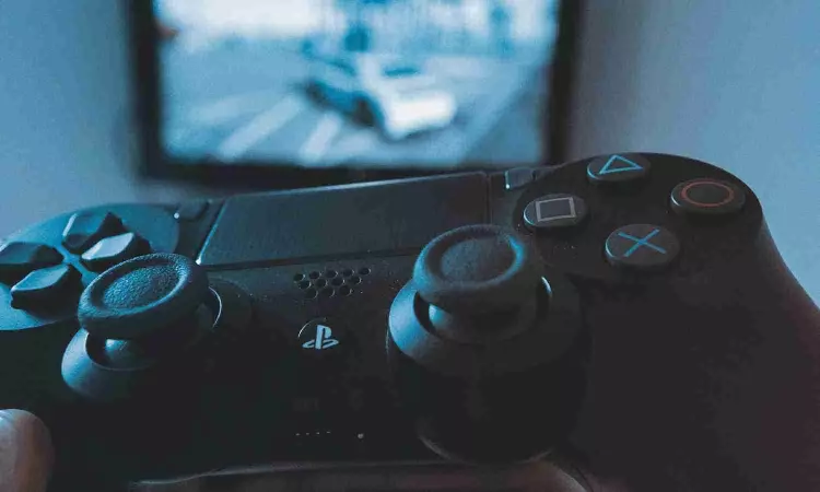 Can video games help relieve post-traumatic stress symptoms?