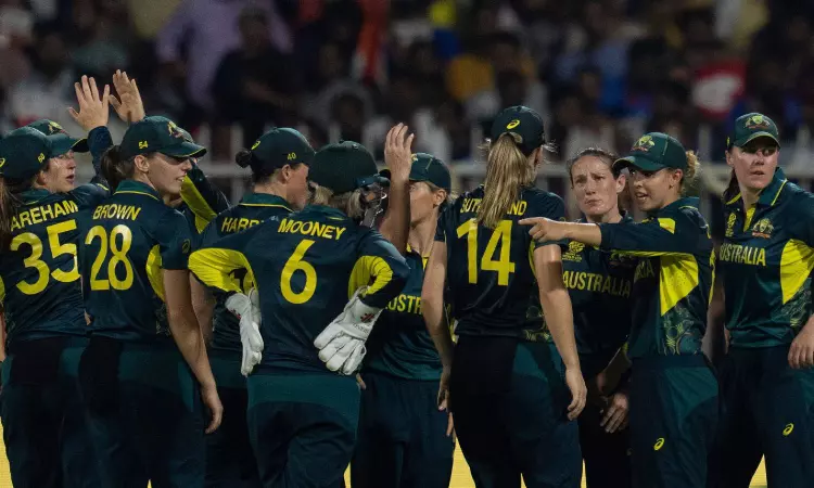 India lose to Australia by 9 runs, in difficult position to reach semifinals in womens T20 WC