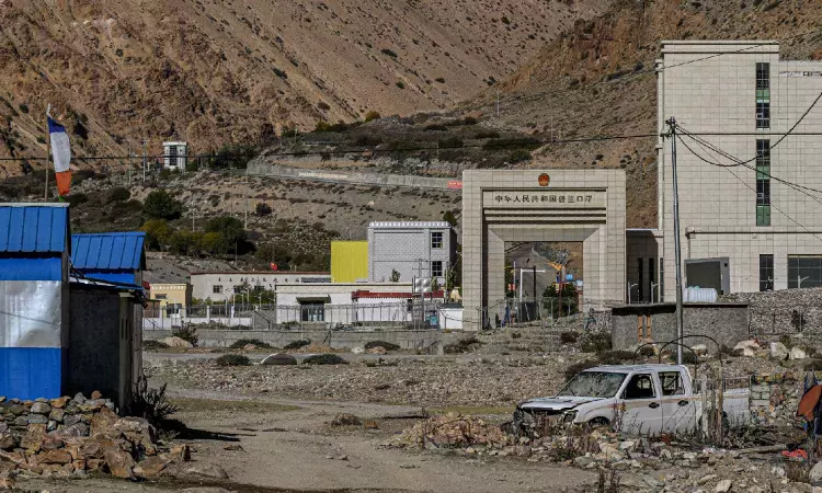 Border Tales: China’s ‘New Great Wall’ Casts a Shadow on Nepal Border Tales: China’s ‘New Great Wall’ Casts a Shadow on Nepal