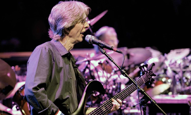 Phil Lesh, founding member of Grateful Dead and influential bassist, dies at 84 Phil Lesh, founding member of Grateful Dead and influential bassist, dies at 84