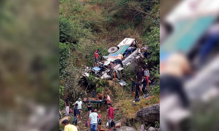 36 killed as bus falls into gorge in Uttarakhand; CM announces Rs 4 lakh ex-gratia 36 killed as bus falls into gorge in Uttarakhand; CM announces Rs 4 lakh ex-gratia