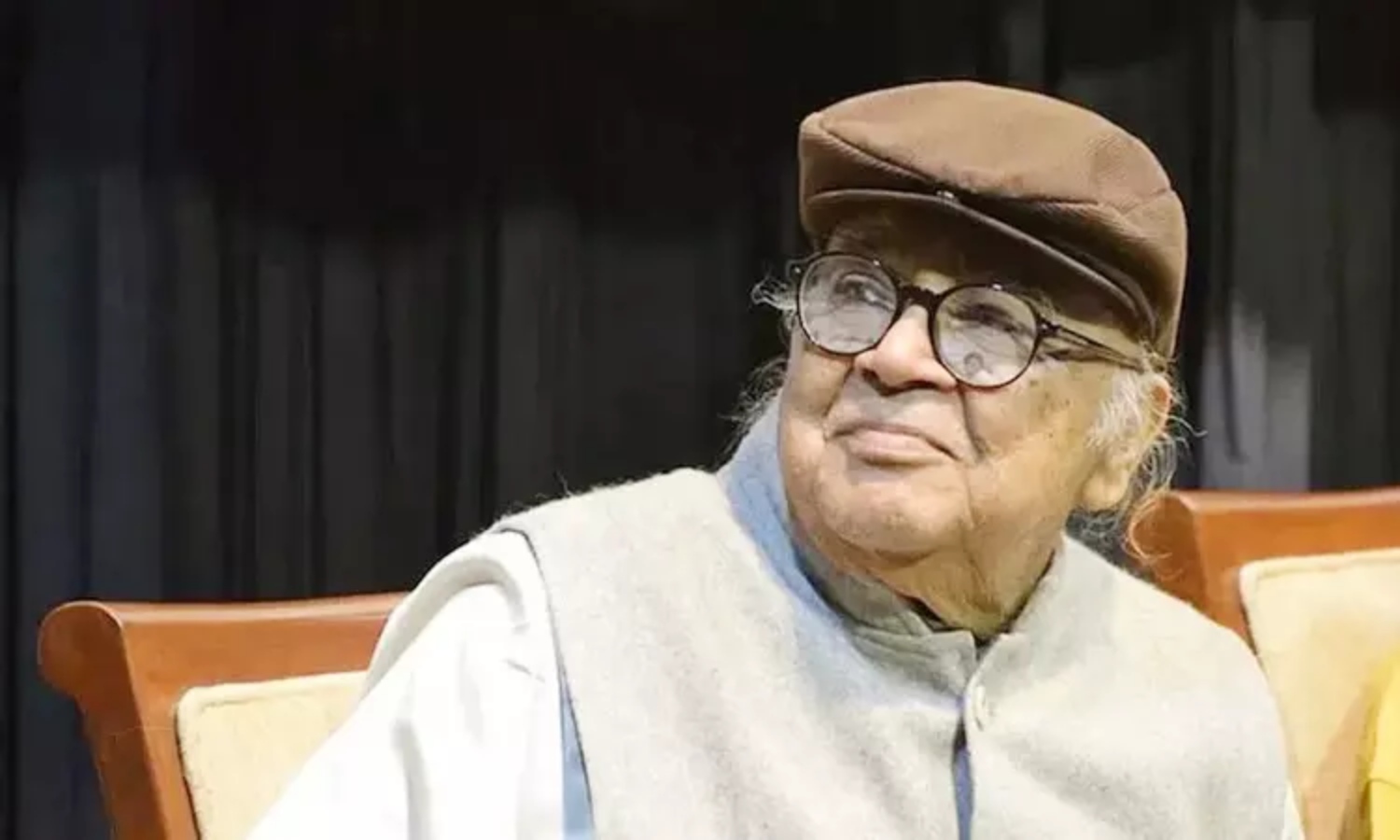 Manoj Mitra, a playwright who used laughter as a weapon to focus on bitter issues