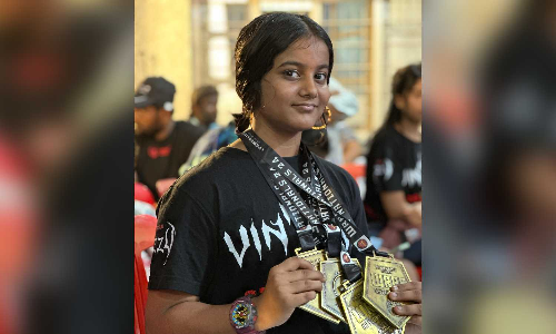 Chennai girl creates world record in powerlifting
