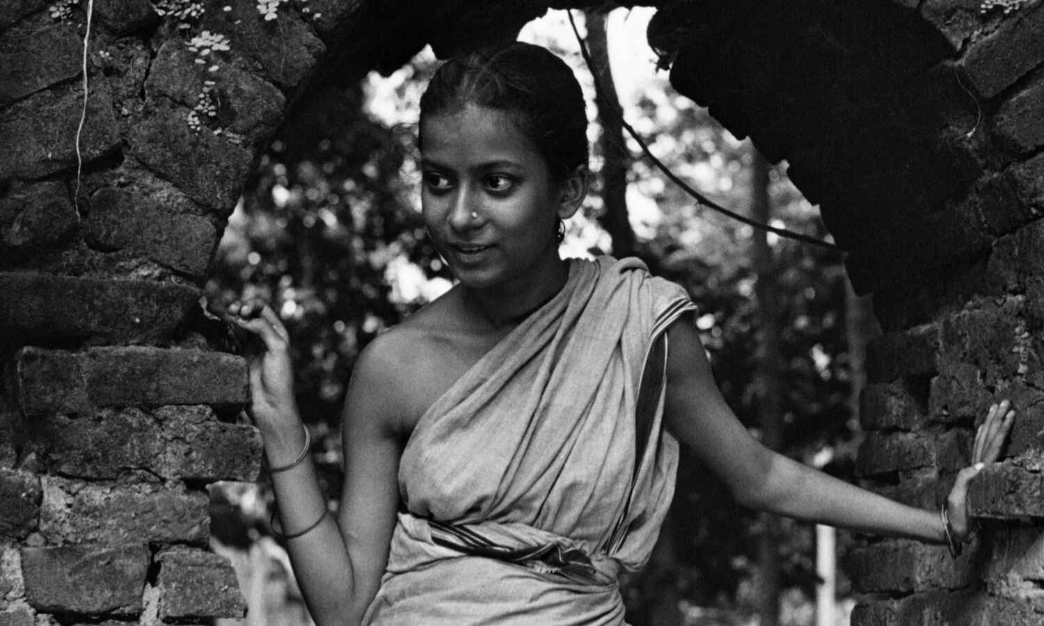 One of Pather Panchalis pivotal characters Uma Dasgupta dies at 84