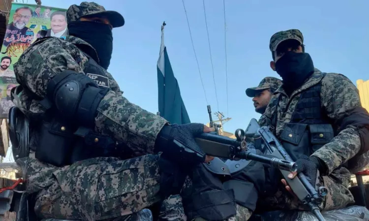 50 killed, 20 injured as militants ambush vehicles in Paks Khyber Pakhtunkhwa province 50 killed, 20 injured as militants ambush vehicles in Paks Khyber Pakhtunkhwa province
