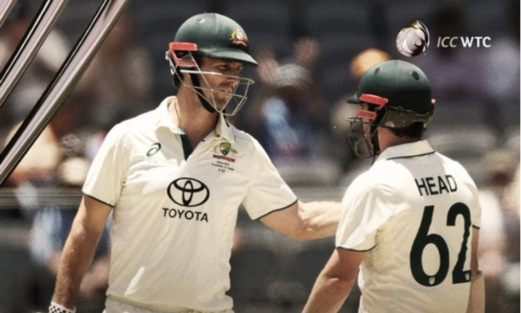 Australia slip to 227 for eight at tea on day four Australia slip to 227 for eight at tea on day four