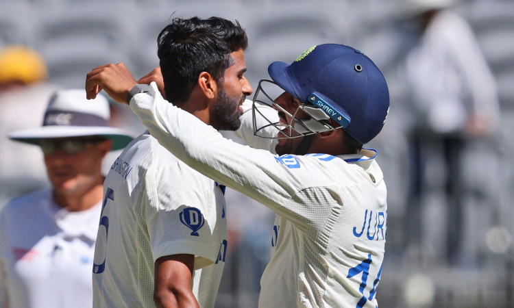 Head out for 89 as India inch closer to famous win Head out for 89 as India inch closer to famous win