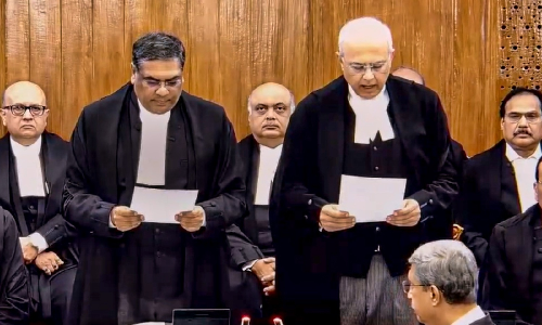 Justice Manmohan takes oath as SC judge