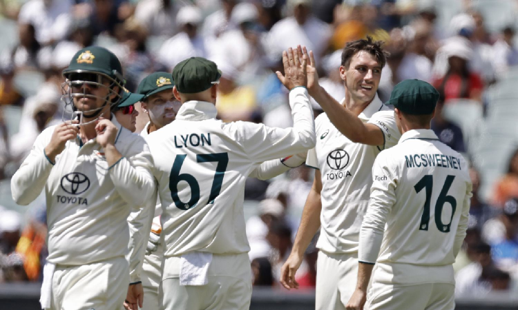 Australia thrashes India by 10 wickets, levels series 1-1 Australia thrashes India by 10 wickets, levels series 1-1
