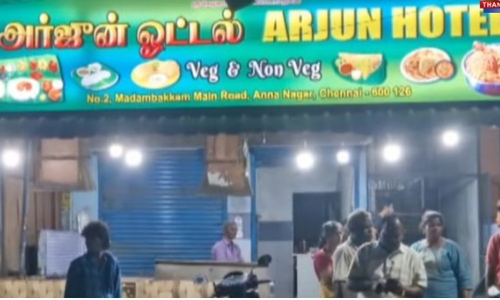 Dispute over thickness of dosa at restaurant in Anna Nagar; Owner injured