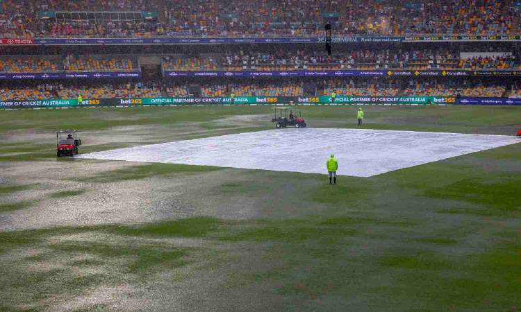 Australian openers start well, reach 28/0 on rain-curtailed day one Australian openers start well, reach 28/0 on rain-curtailed day one