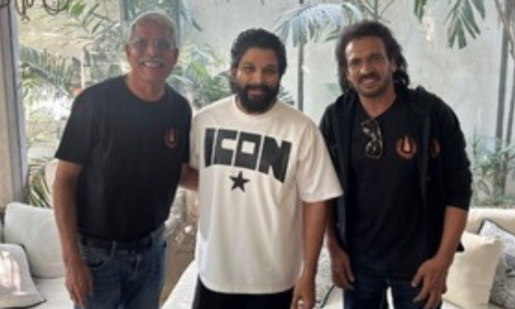 Superstar Allu Arjun meets Kannada star Upendra after release from prison, wishes for his UI film