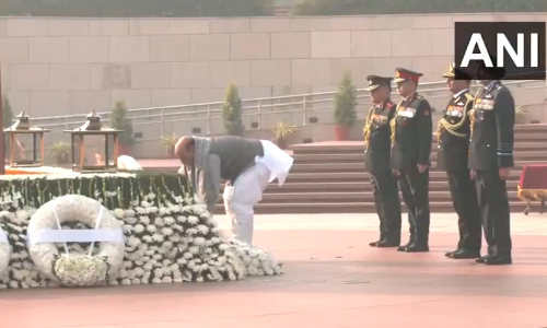 Armys Northern Command marks Vijay Diwas with wreath-laying ceremonies in J-K, Ladakh