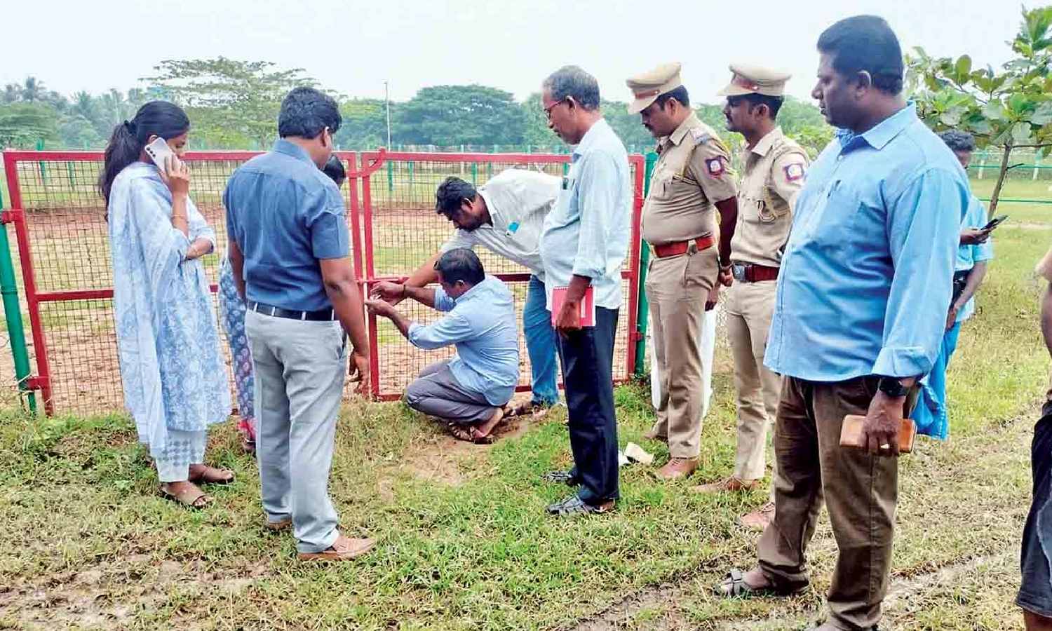 Illegal horse ride training centre in Thanjavur sealed, animals shifted