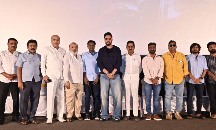 Kichcha Sudeep welcomes S Thanu to Kannada film industry